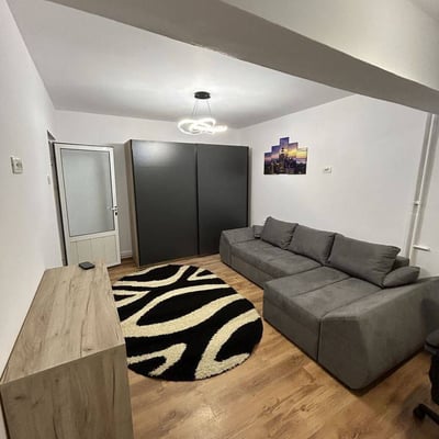 Аренда комфортной 2-комнатной квартиры с отдельной кухней, 55 м², район Томис Норд, Констанца, Румыния